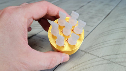 Znet3D imported single use eye drop holder showcasing secure upright slot stability