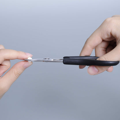 Hayashi Cutlery medicine splitter showing the ergonomic lightweight black resin handle for easy grip.