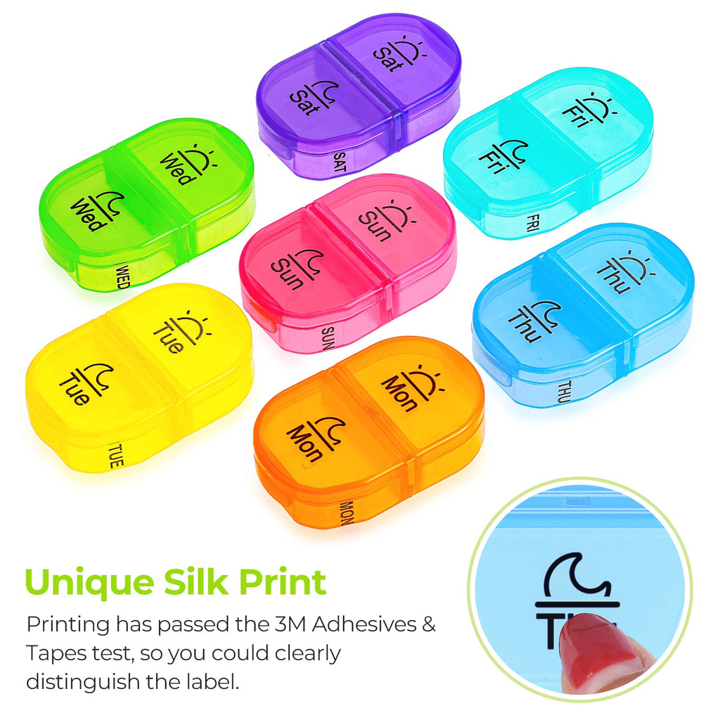 AUVON portable daily vitamin holder displaying transparent individual cases.