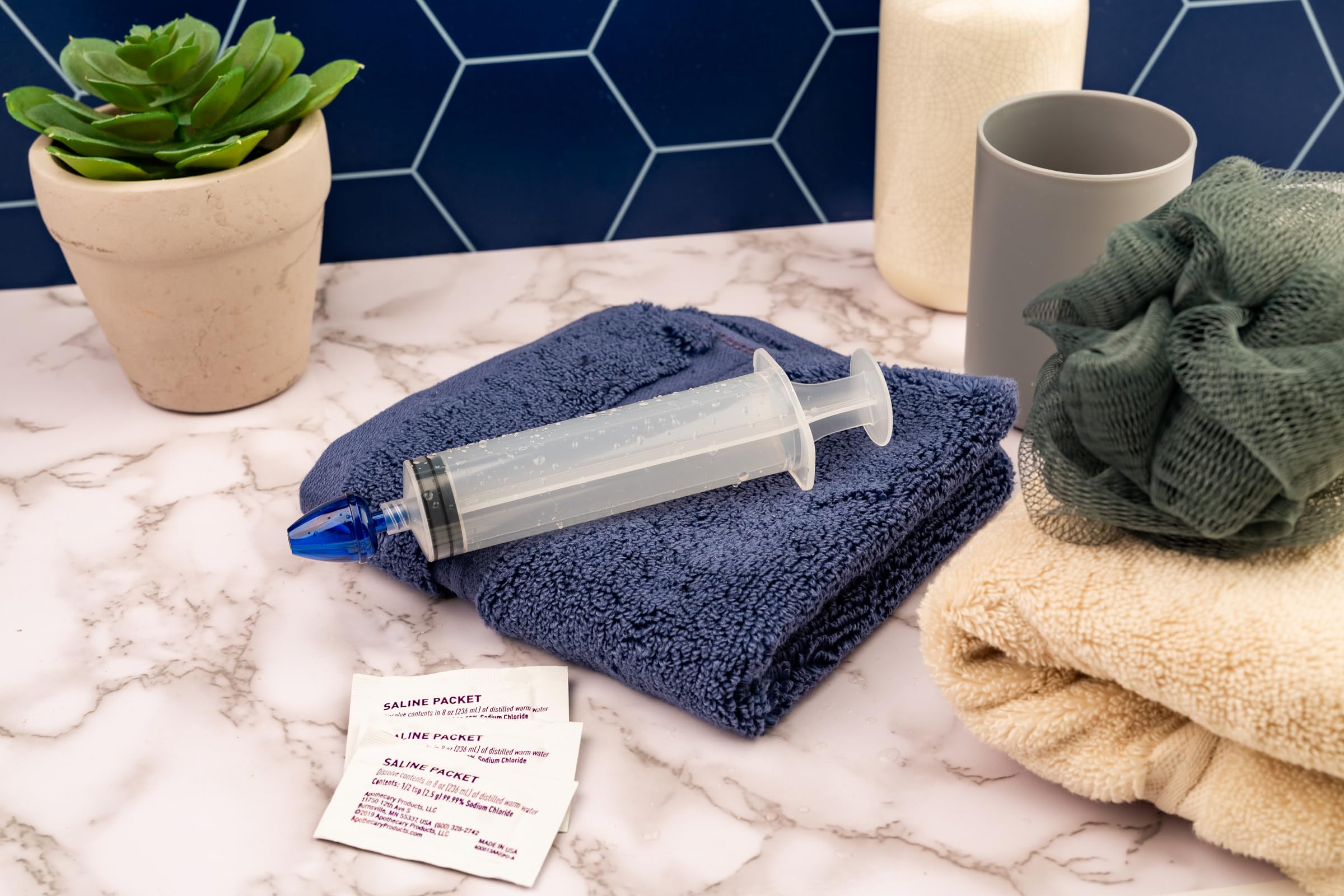 Close up of Ezy Dose nasal rinse syringe tip for sinus relief