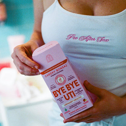 Cheeky Bonsai sugar-free vegan urinary tract support powder close up