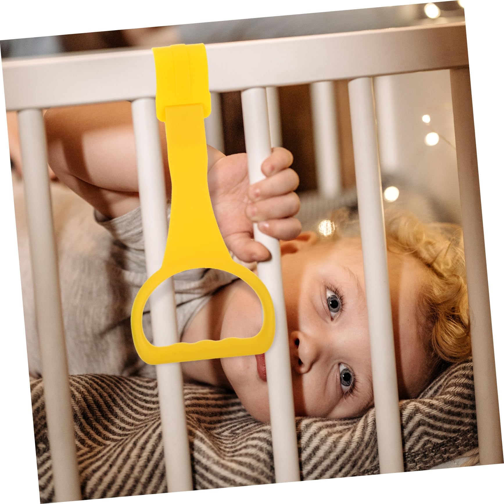 Portable baby walking assistant handles