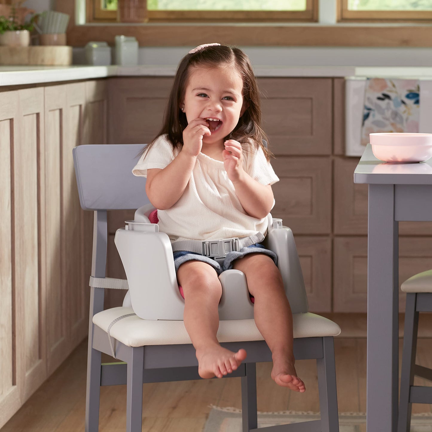 Close up of interactive toys on Summer Infant seat
