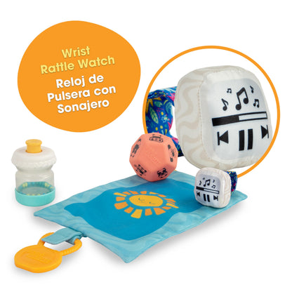 Infant playing with Bebé Fuerte crinkle training mat