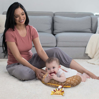Top view of Boppy Golden Sun tummy time pillow pattern