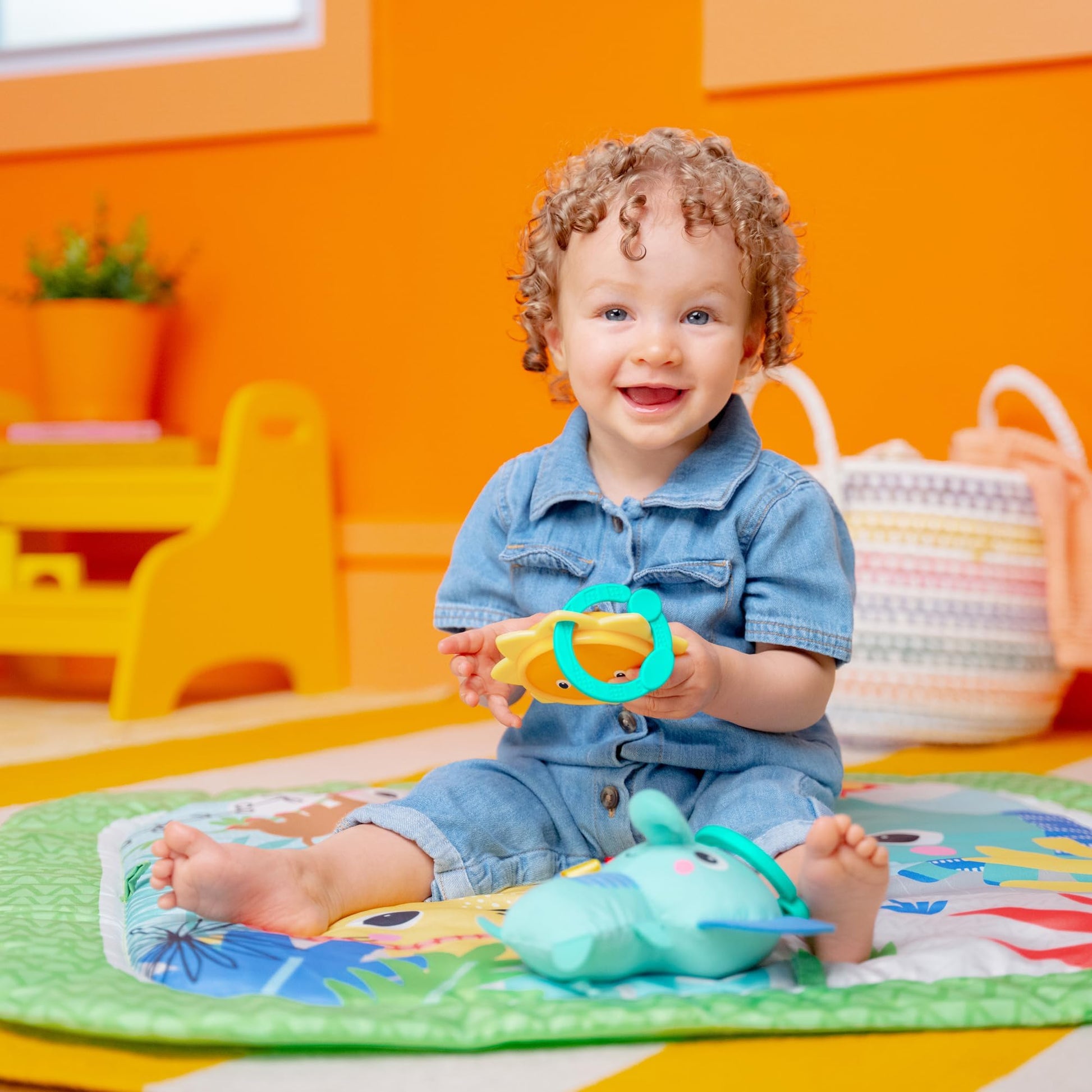 Detachable sensory toys for Bright Starts play mat