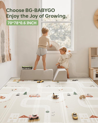 Infant playing on BG-BABYGO foam mat