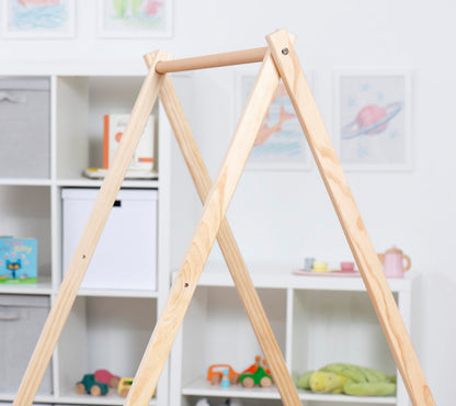 Detail of Avenlur baby bouncer safety harness and seat fabric