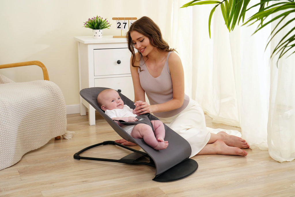 Belltop baby hammock seat cover packaging and product layout