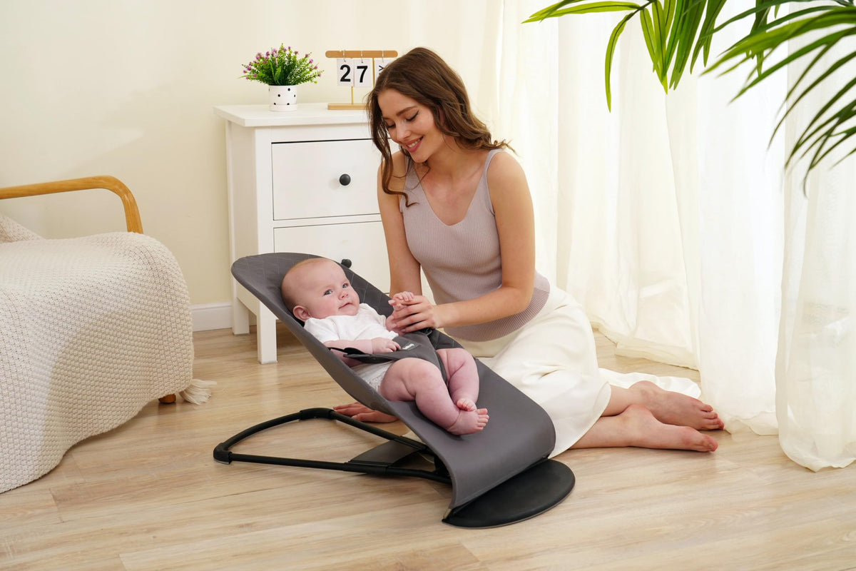 Belltop baby hammock seat cover packaging and product layout