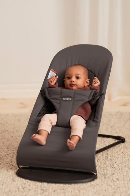 BabyBjörn Bouncer Balance Soft in toddler chair position