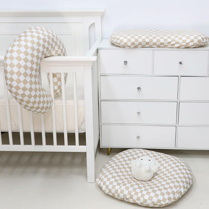 Dilimi baby lounger cover lifestyle shot in modern nursery setting