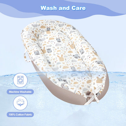 Close up of baby lounger material and safety stitching
