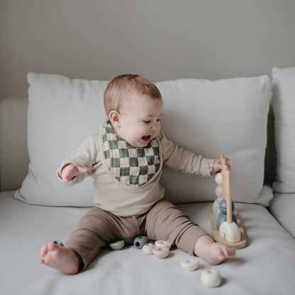 Mushie muslin bib 2 pack packaging and labels