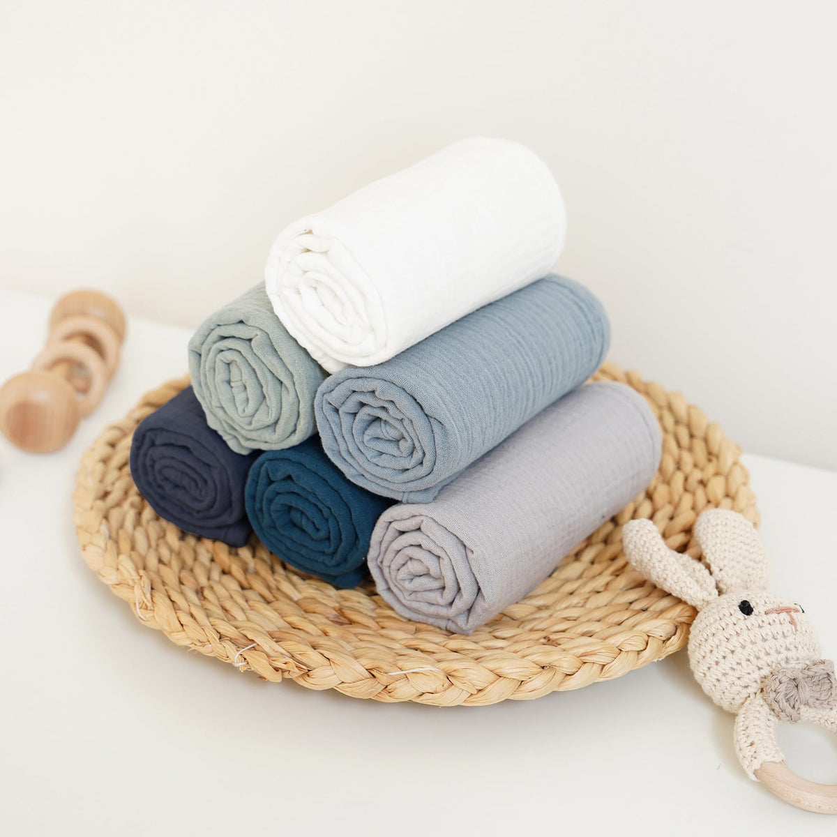 Absorbent muslin fabric texture detail