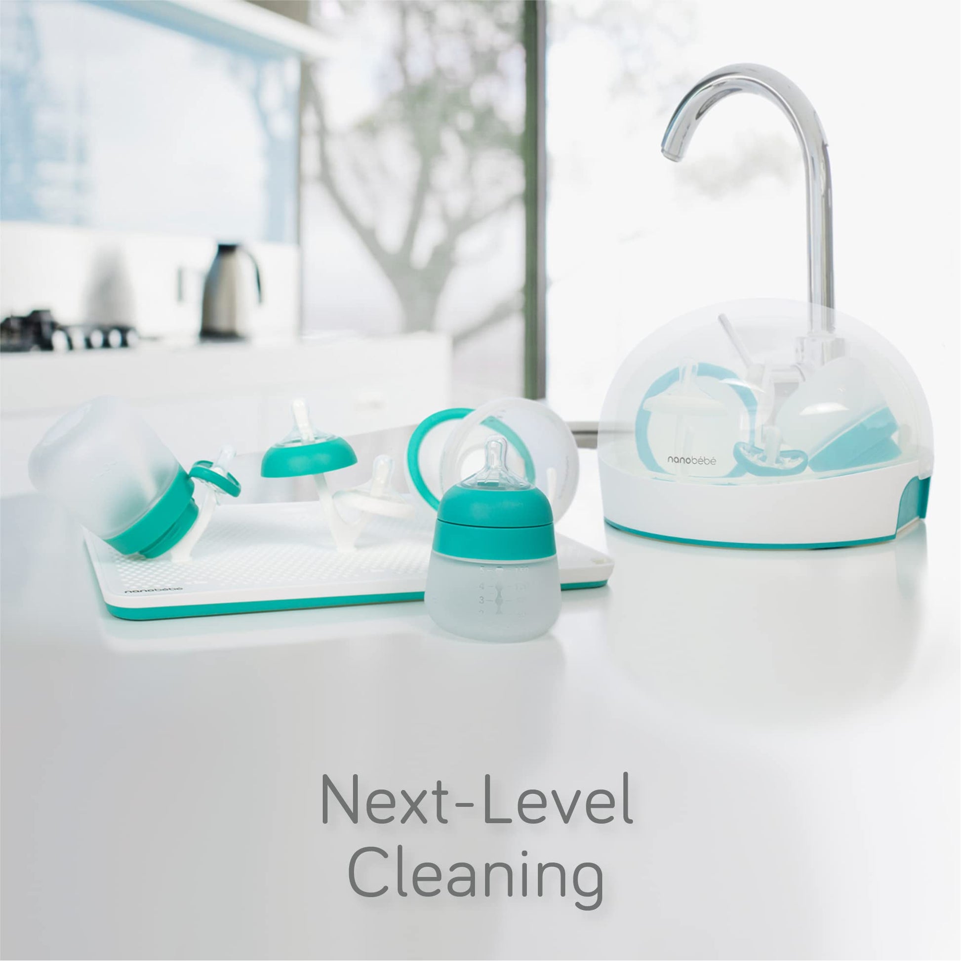 Packaging of Nanobebe baby bottle cleaner replacement heads 4 pack