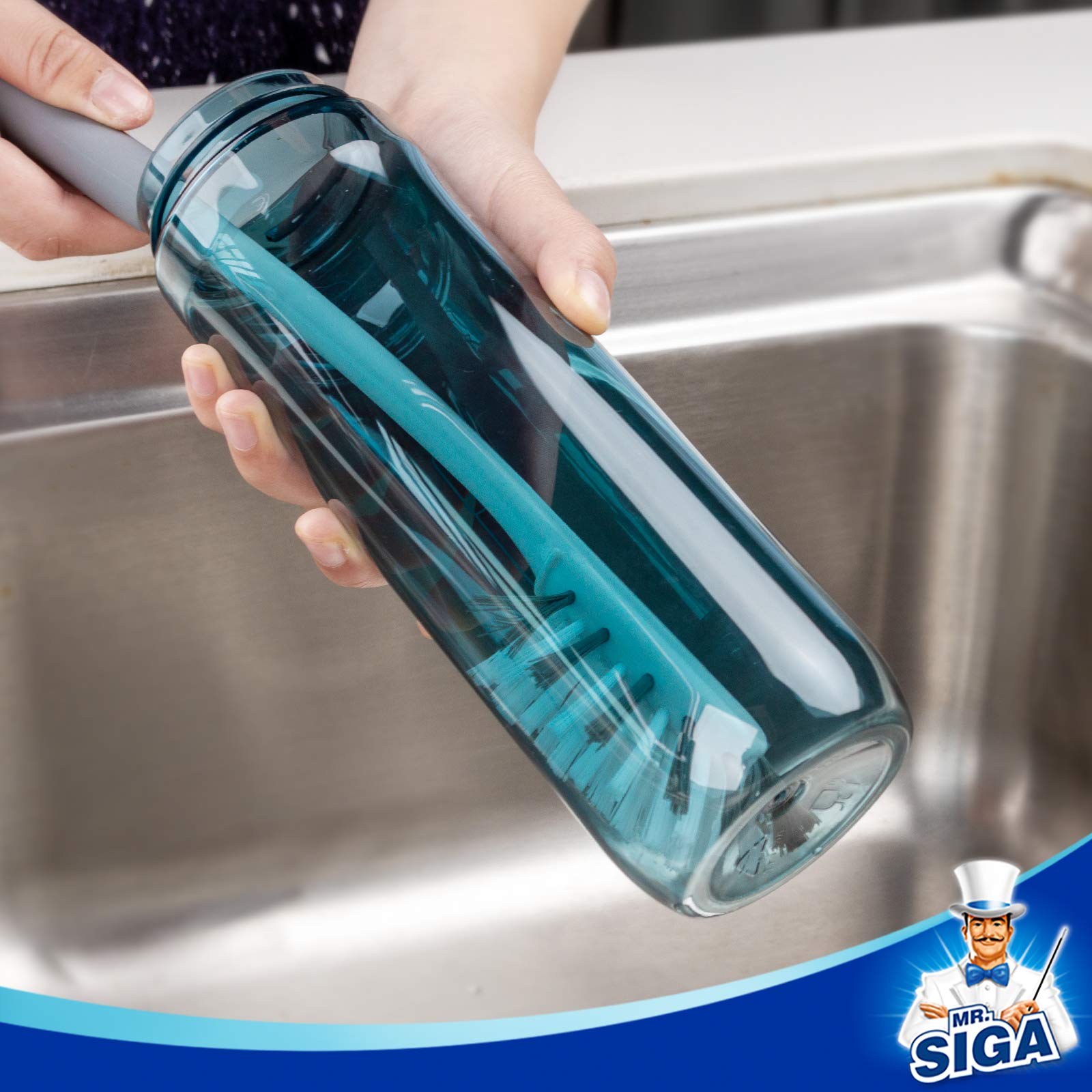 Close up of Mr. Siga long handle bottle brush with non-slip grip