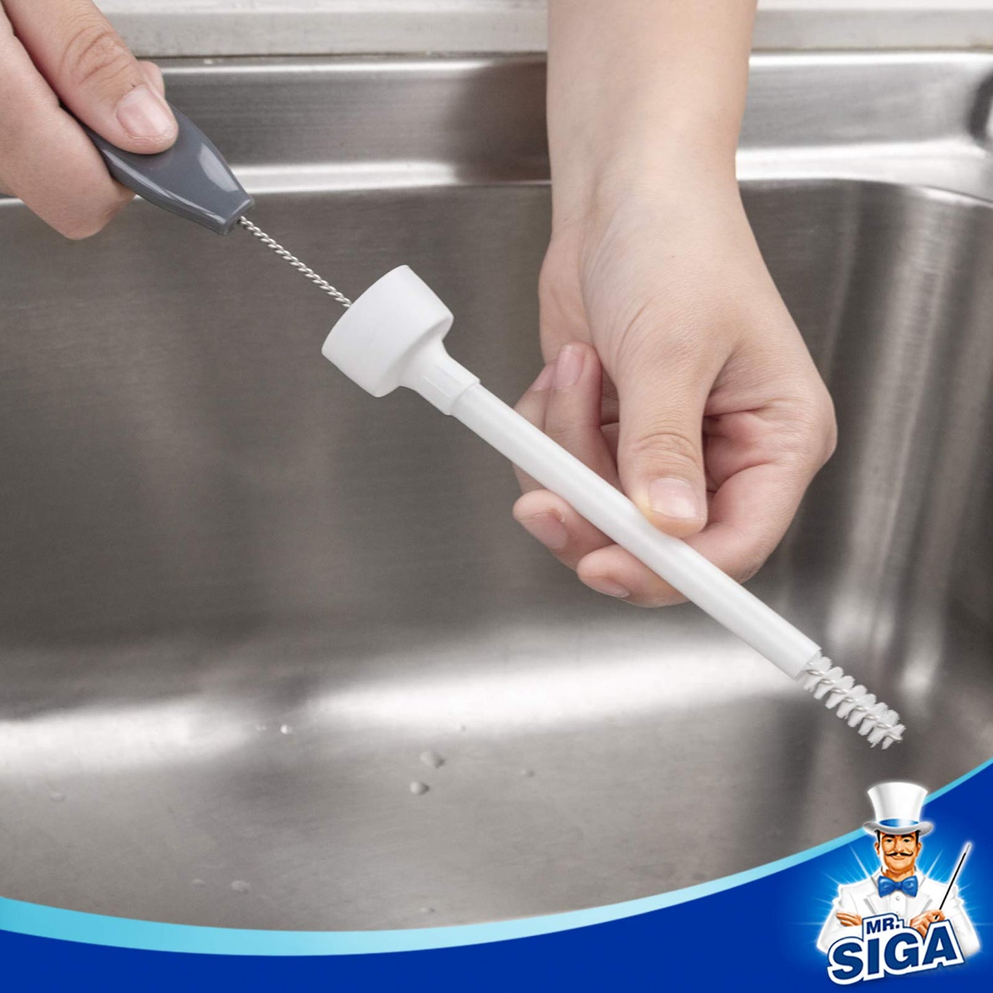 Mr. Siga cleaning set showing the detachable self-draining holder