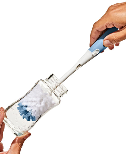 Hidden detail cleaner inside the OXO Tot bottle brush handle