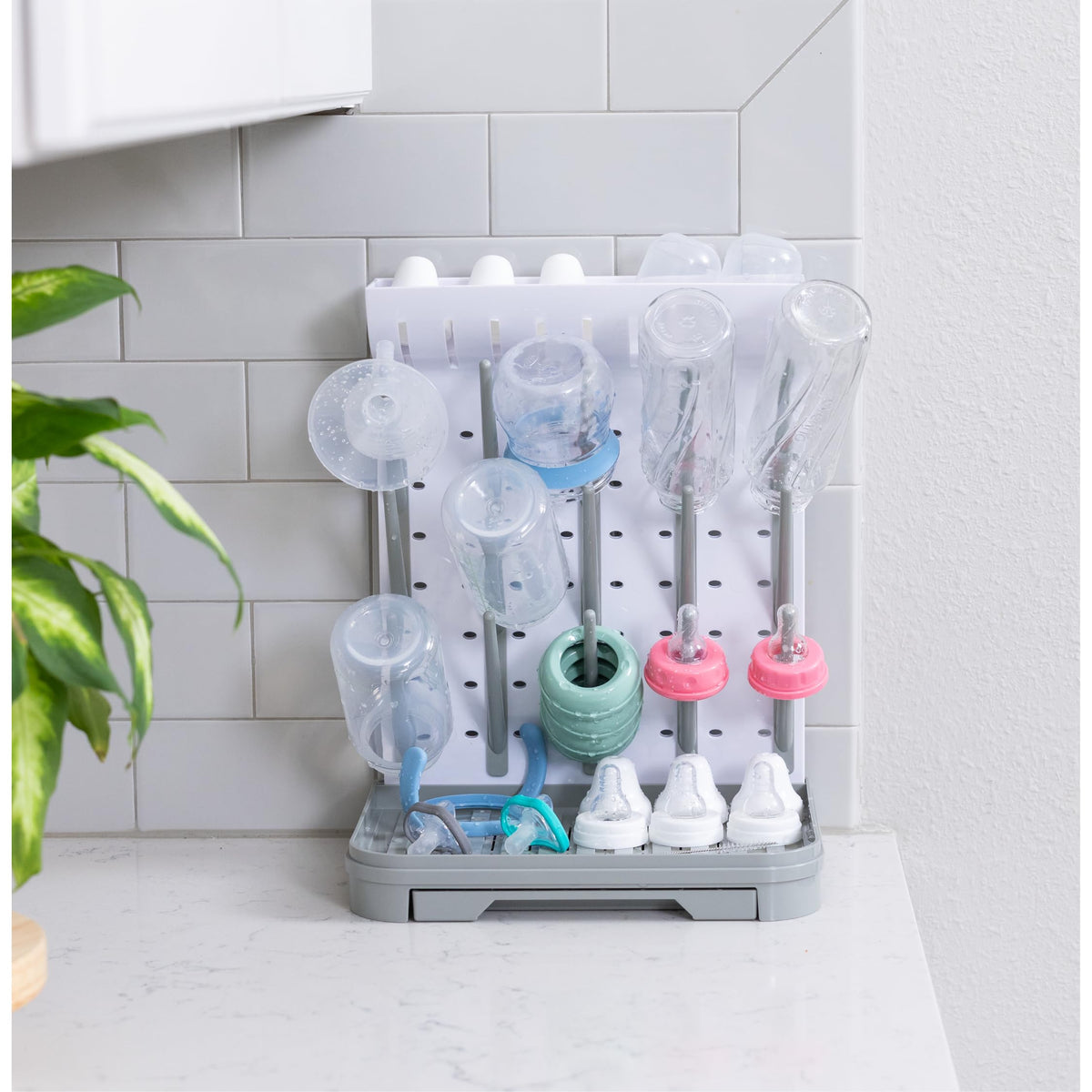 Close up of Velakade bottle drying rack base and upright hooks