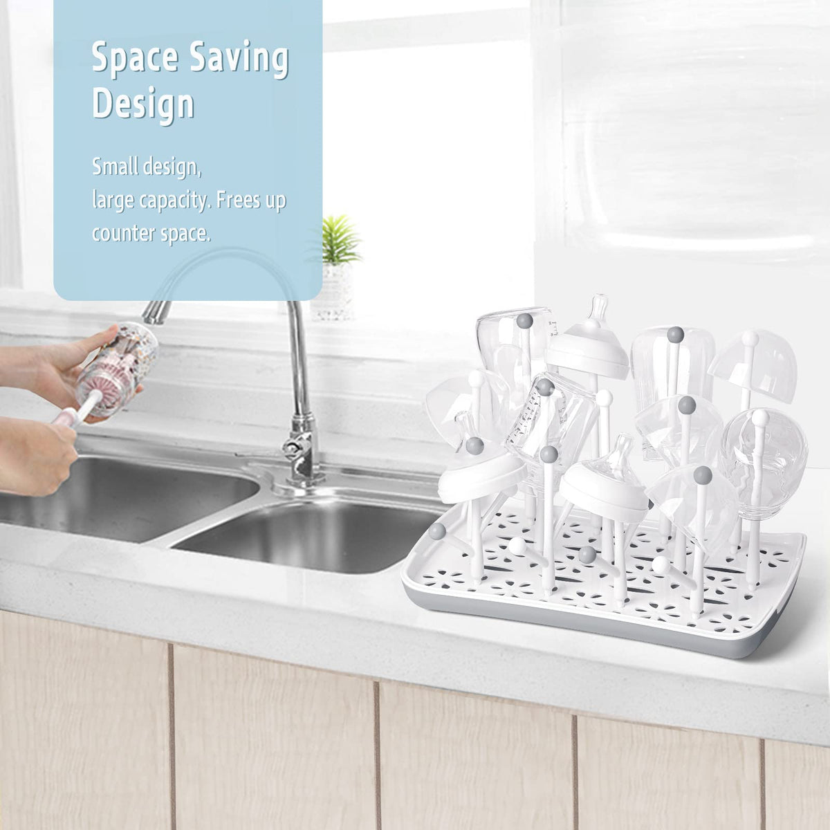 Removable drip tray detail of Termichy bottle drying holder