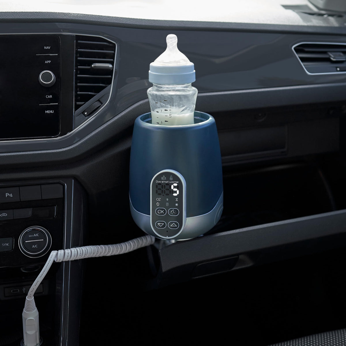 Side profile of Babymoov smart bottle warmer unit