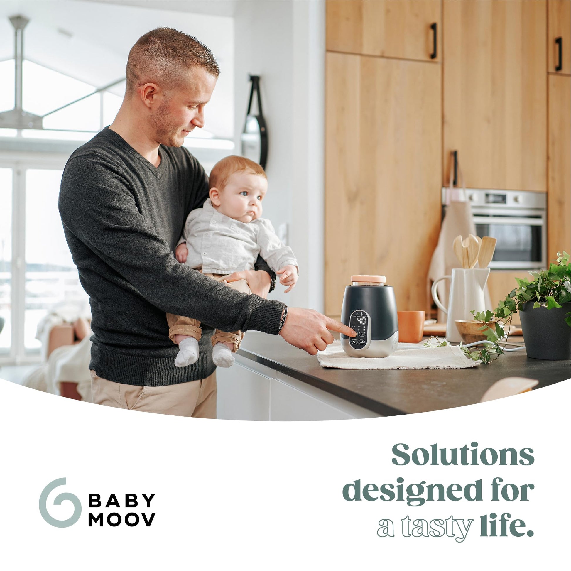 Babymoov portable bottle warmer packaging and contents