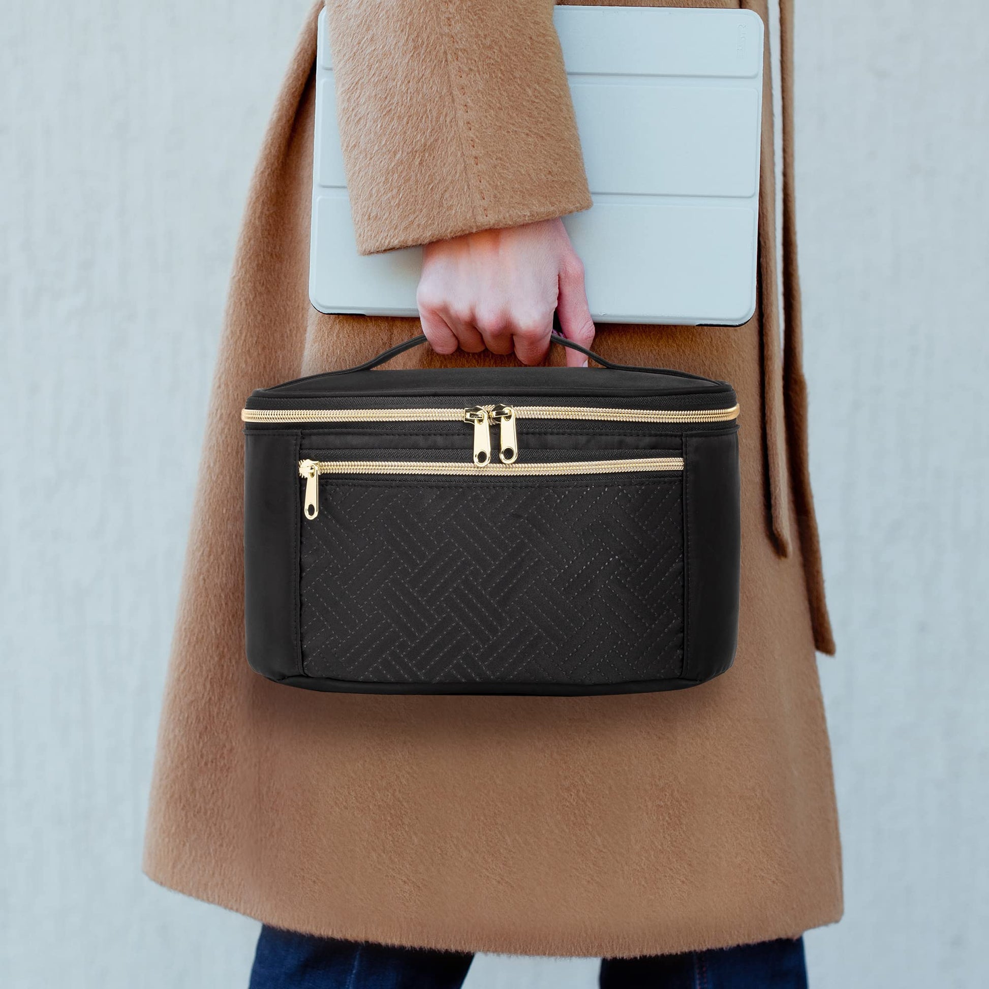 Fasrom quilted pump travel bag side zipper pocket holding breastmilk storage bags