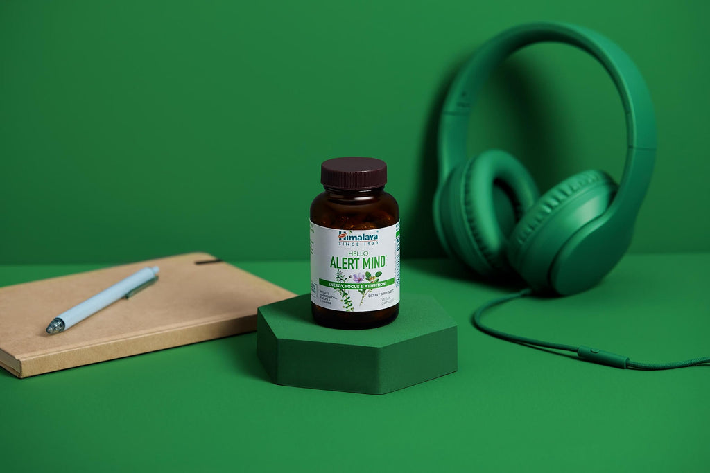 Himalaya Hello Alert Mind bottle against clean white background