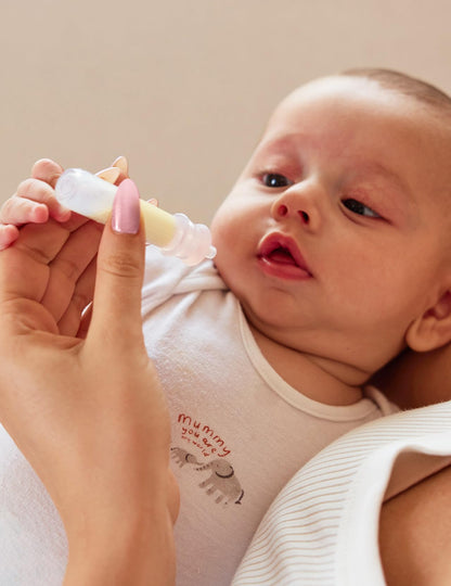 Momcozy reusable breast milk container five milliliters close up