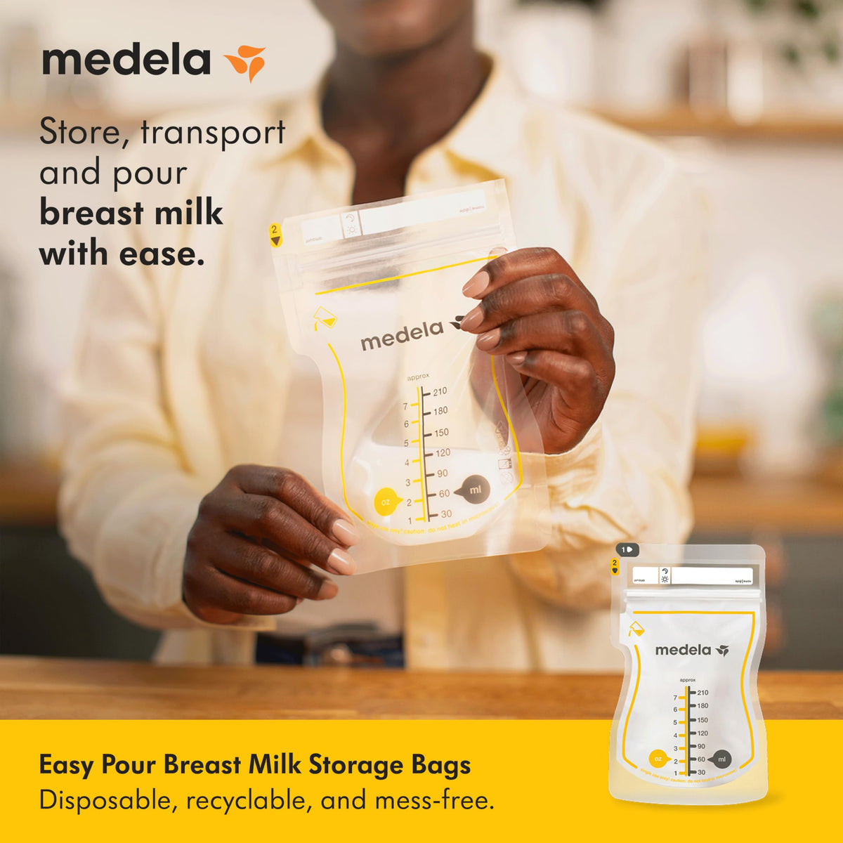 Medela breast milk bag with self-standing base feature