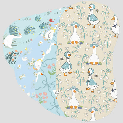 Close up view of the breathable cotton gauze texture on the Wauprant newborn burping cloth set.