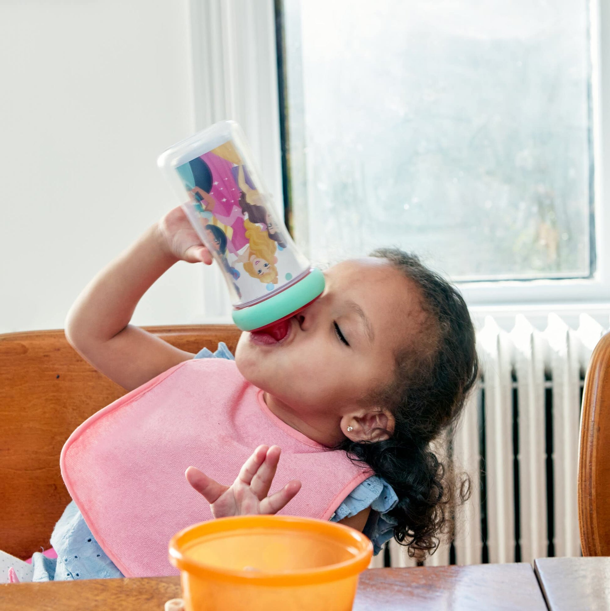 Double walled insulated kids drinking cups featuring princess Jasmine graphics