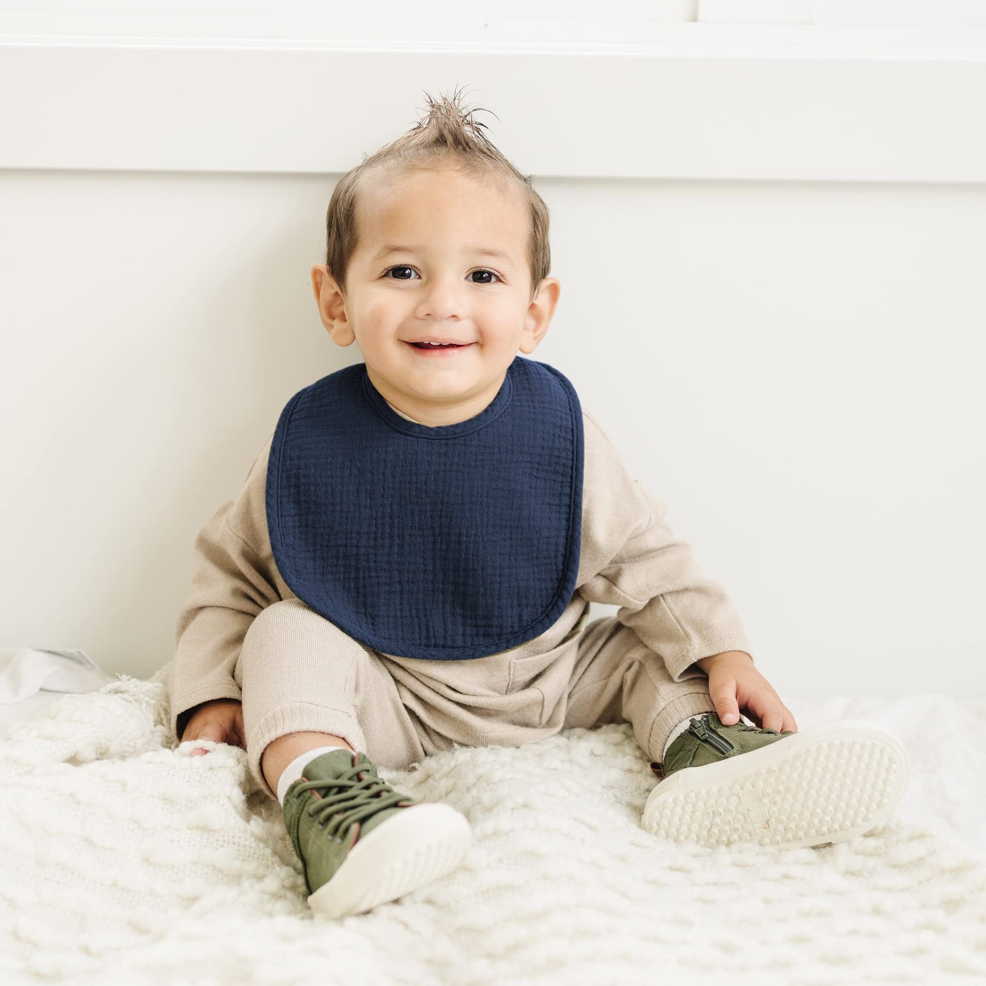Konssy 6 pack muslin bibs neutral solid colors