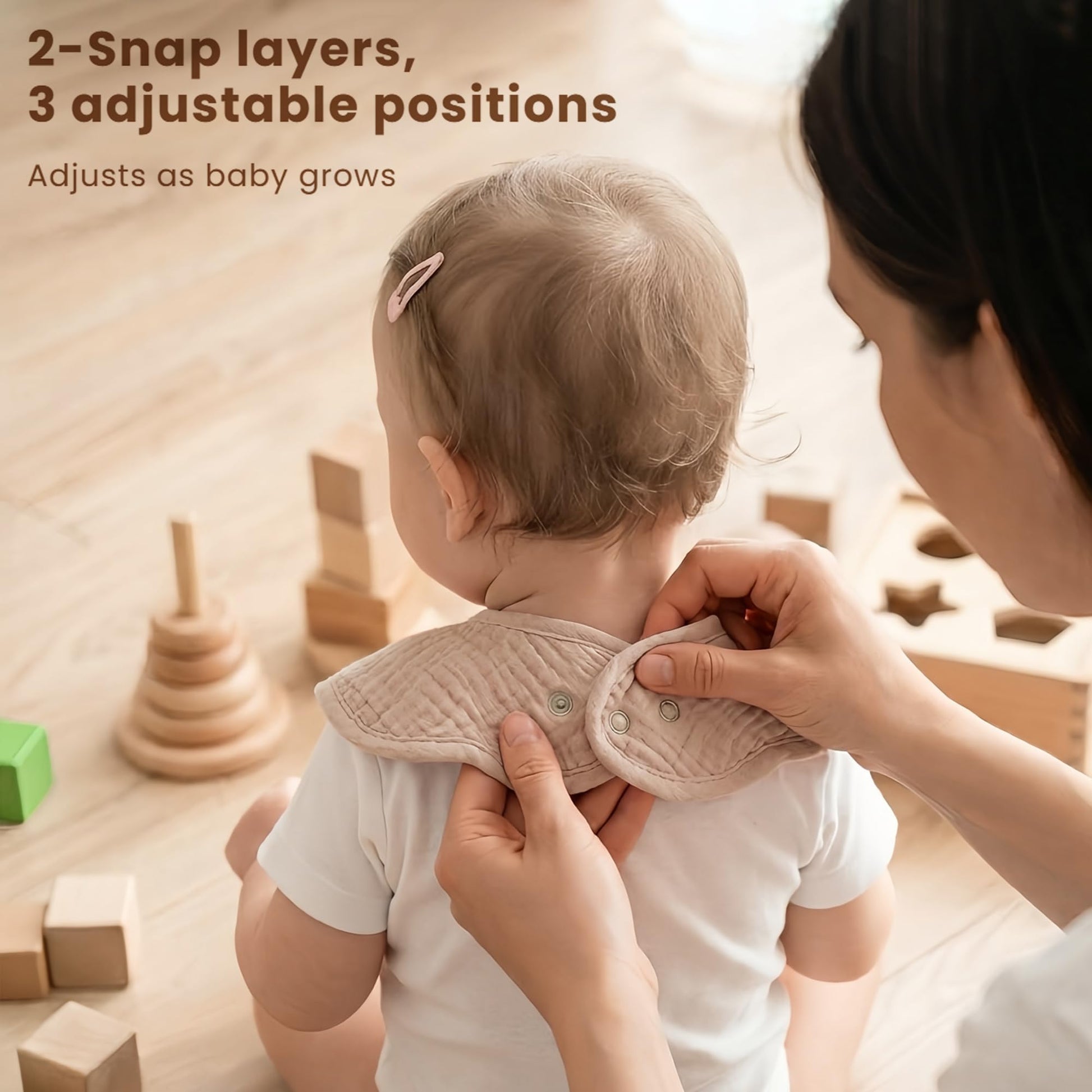 Adjustable nickel-free snap detail on Konssy bibs