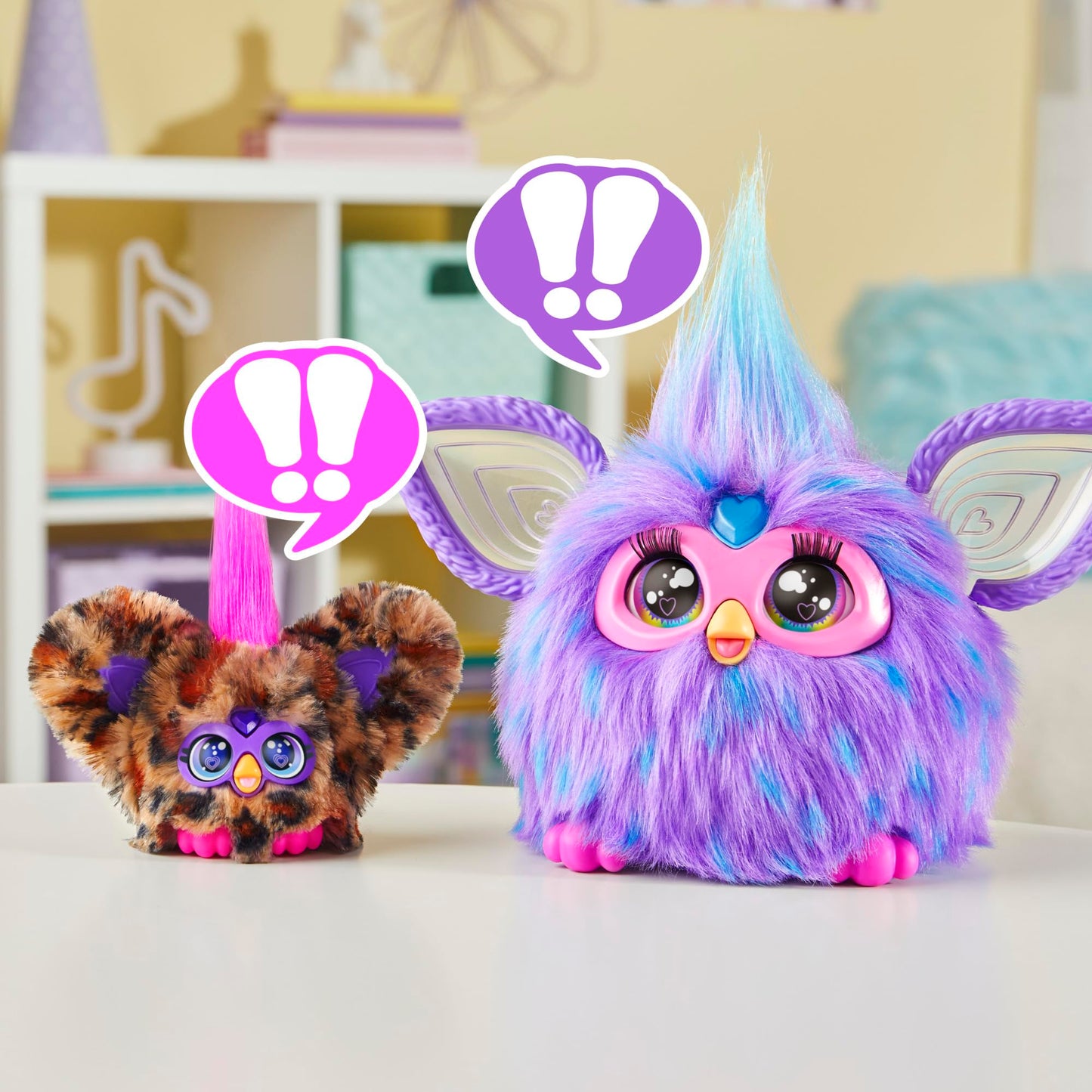 Close up view of the interactive heart gem and beak touchpoints on the toy
