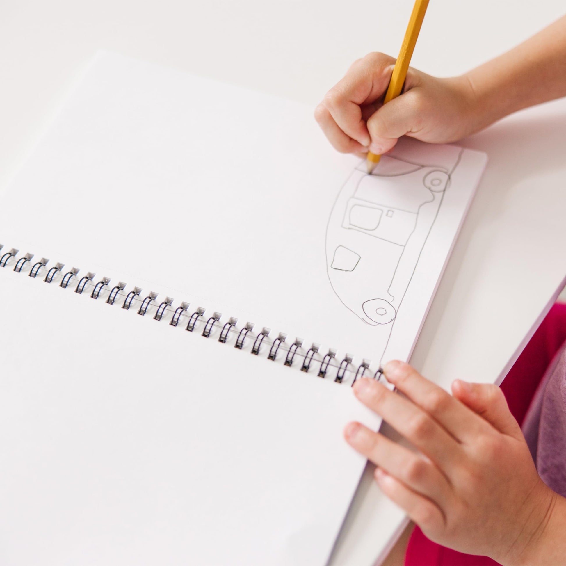 Melissa and Doug sketch pad 6x9 inch scale reference