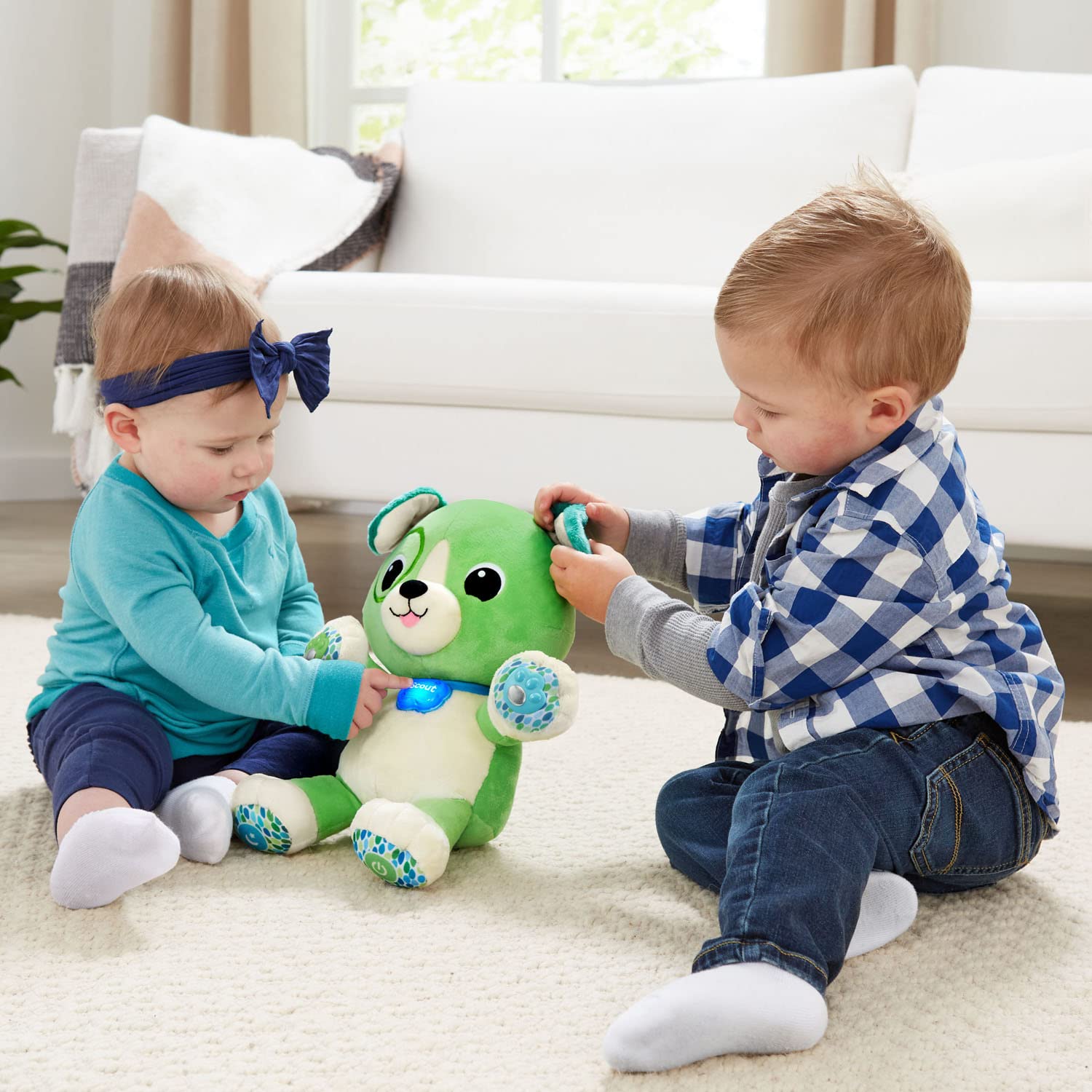 LeapFrog Scout Smarty Paws right hind paw night mode button