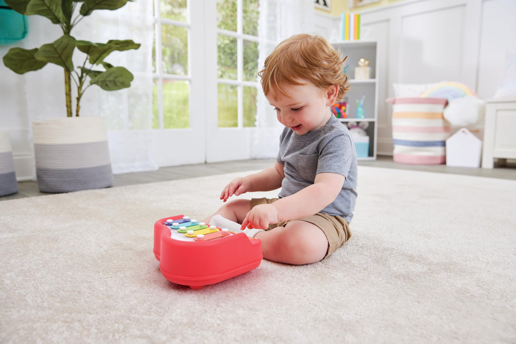 Durable non-toxic plastic and metal packaging layout of the Kidoozie Happy Keys set.