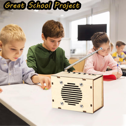Fully extended antenna on the finished CYOEST DIY electronics engineering physics project for boys and girls.