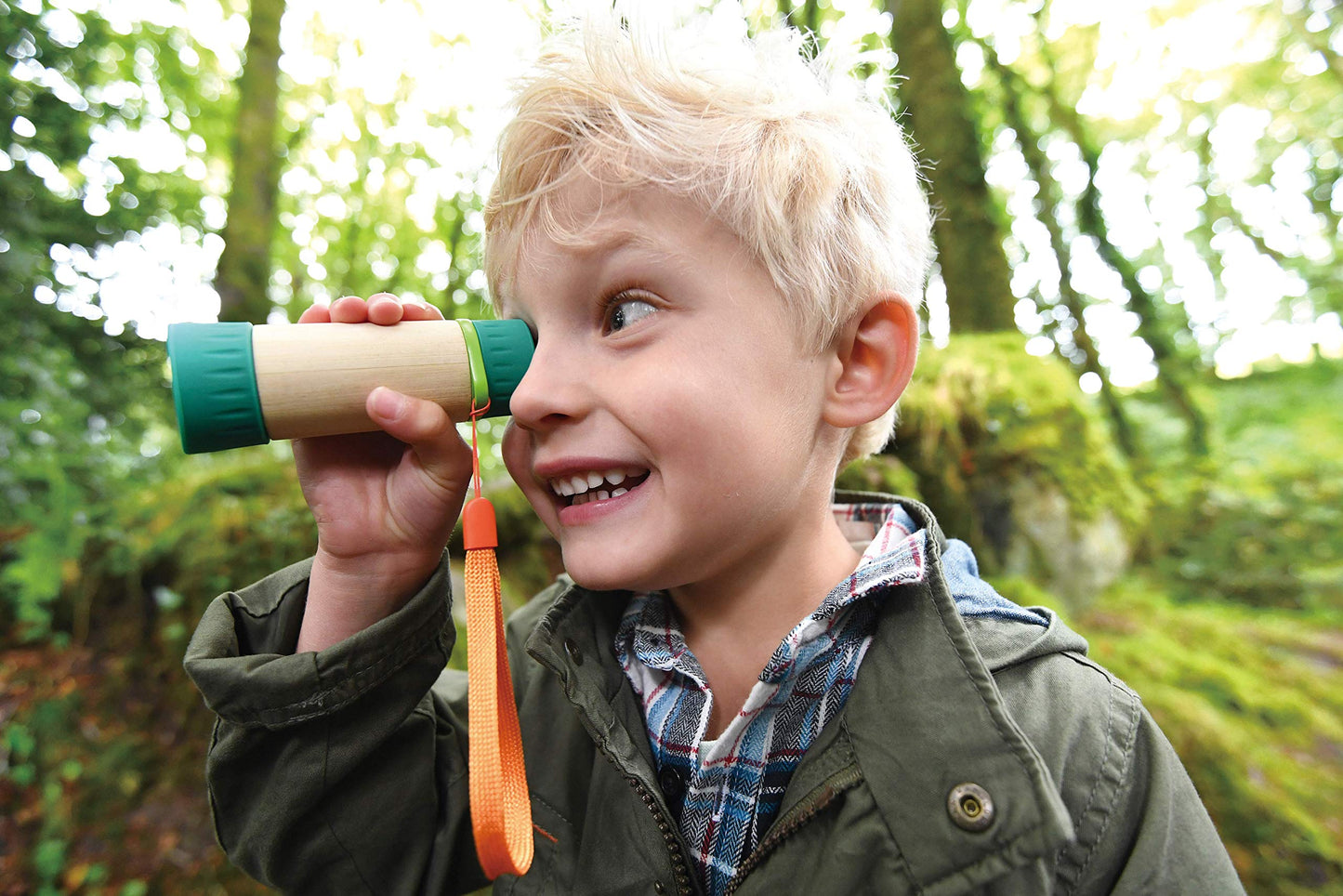 Sustainable bamboo spy gear telescope by Hape for outdoor nature observation
