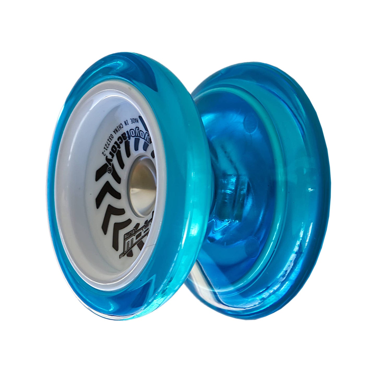 Close up of YoyoFactory Arrow Elite Blue aluminum center nut