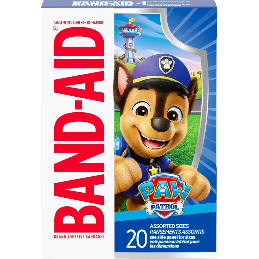 SmileMakers Strawberry Shortcake adhesive bandages front box view kid-friendly sterile strips.