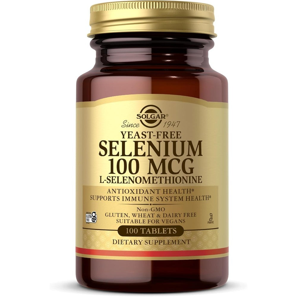 Solgar Yeast Free Selenium 100mcg 100 Tablets front view showing the amber glass bottle for antioxidant health.
