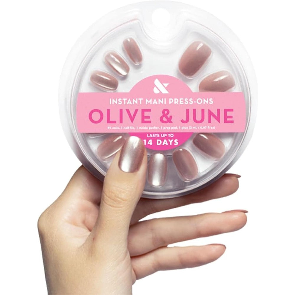 Olive & June Instant Mani press on nails in HZ Velvet short round design