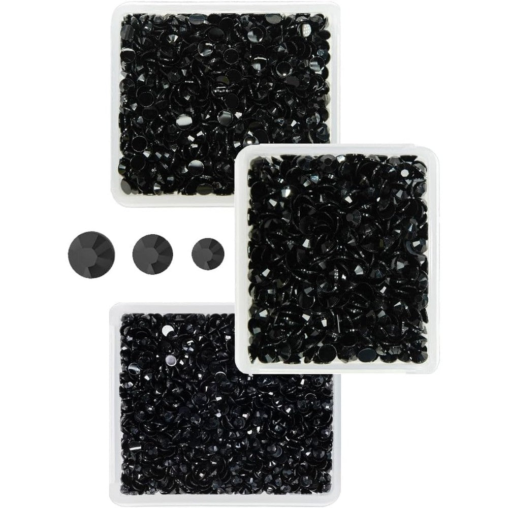 Qiipii pure black resin rhinestones front view