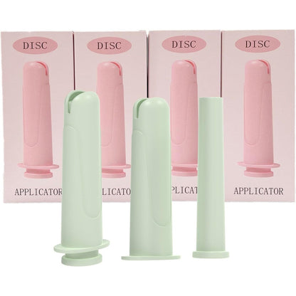 Mottery SafeInsert Menstrual Disc Applicator green front view for hygienic insertion