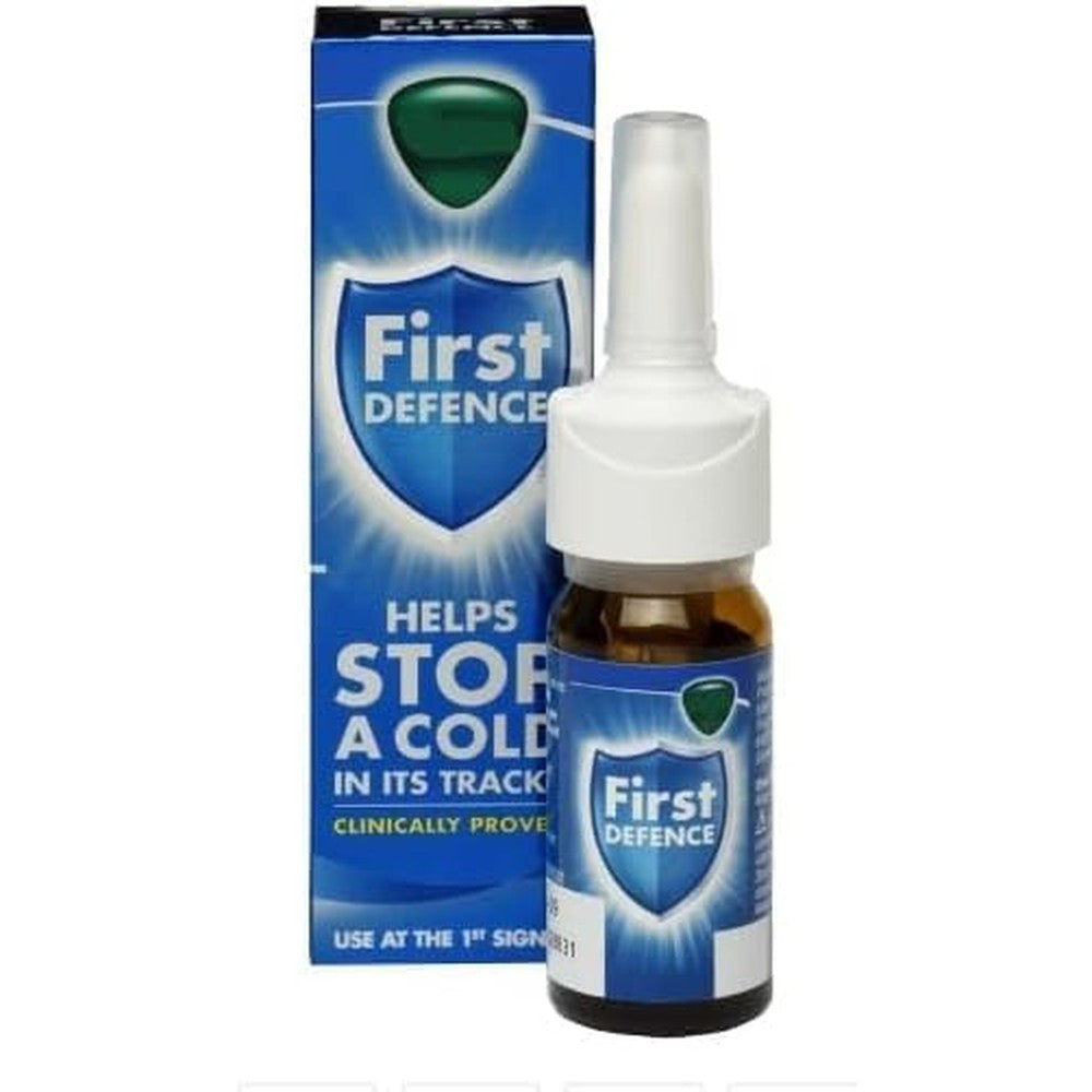 Vicks First Defence Nasal Spray 15ml front view packaging for early cold virus defense.