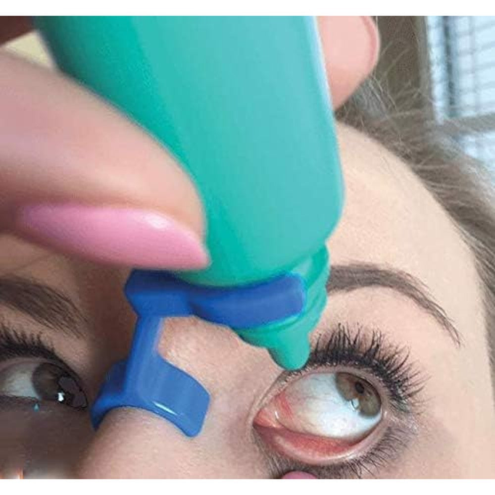 XactDrop Eye Drop Helper front view of ophthalmologist designed applicator tool
