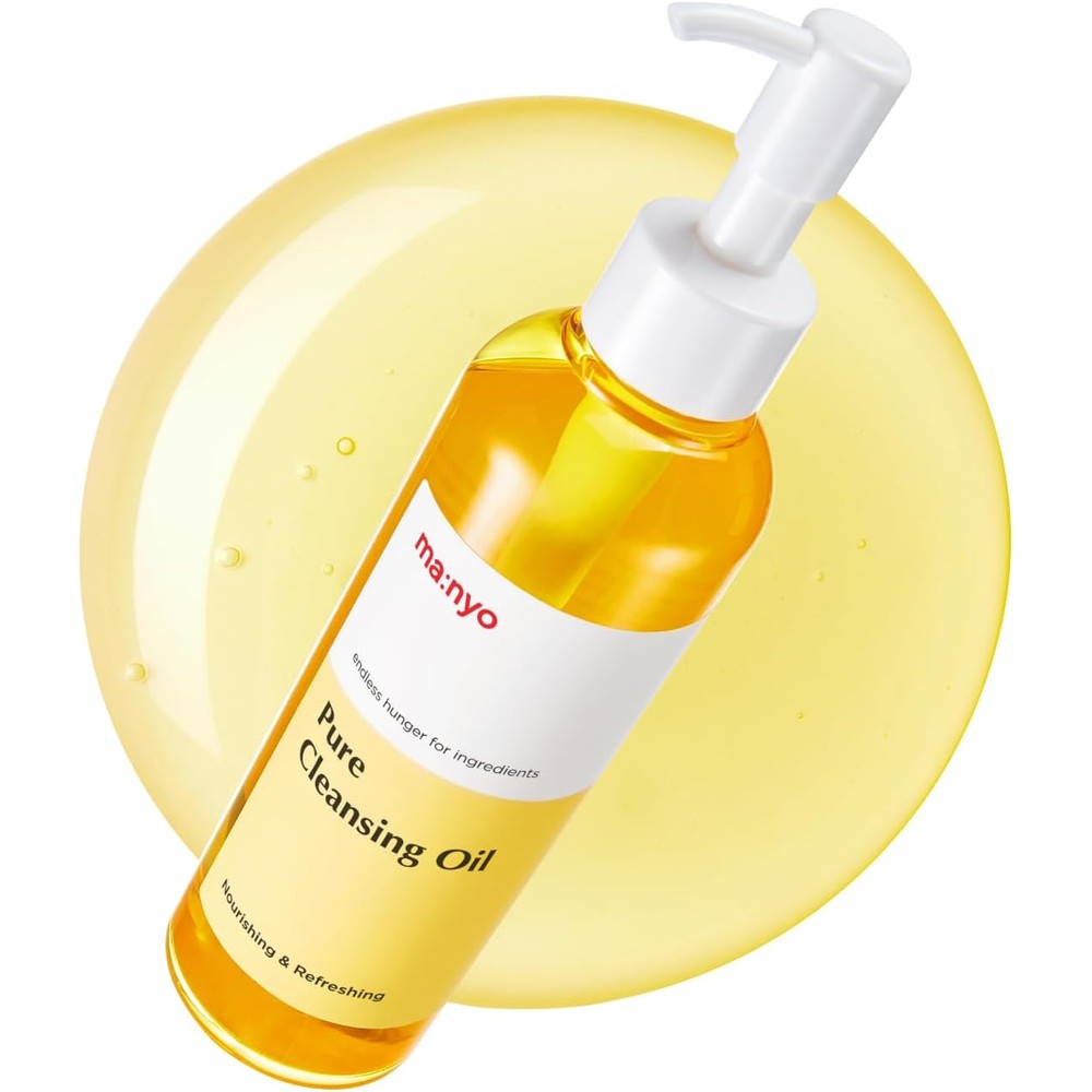 Ma:nyo Pure Cleansing Oil front view bottle